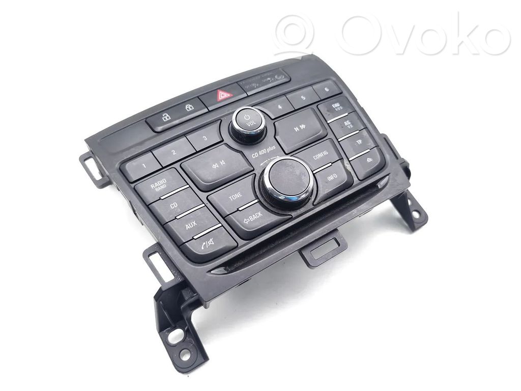 Opel Zafira C Panel / Radioodtwarzacz CD/DVD/GPS 