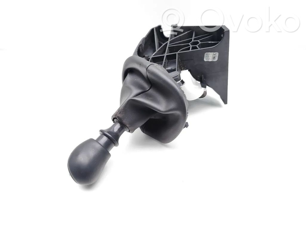 Renault Trafic III (X82) Selector de cambios 