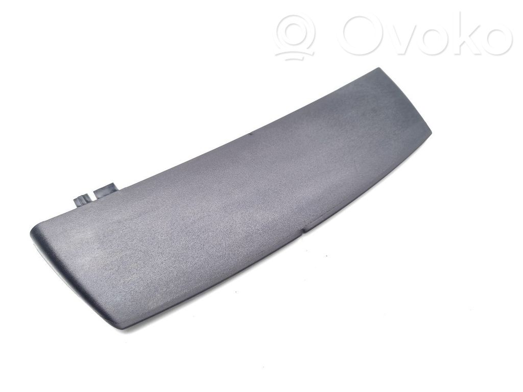 Kolmas/lisäjarruvalo   4G5945097A,0FA1300680,1330358978