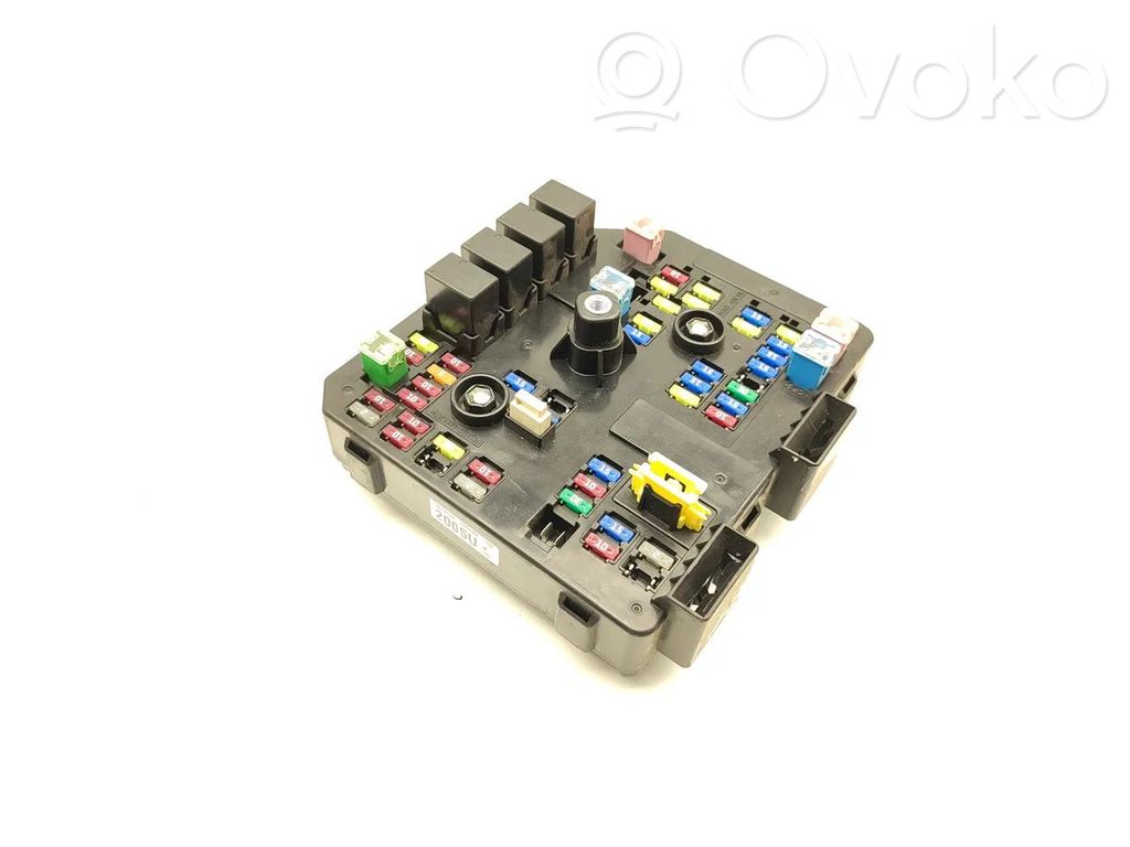 Iveco Daily 35 - 40.10 Fuse module 