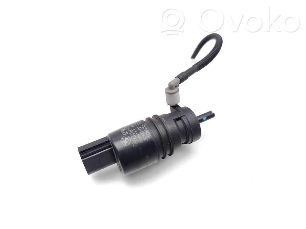 BMW 5 F10 F11 Pompe de lave-glace de pare-brise 