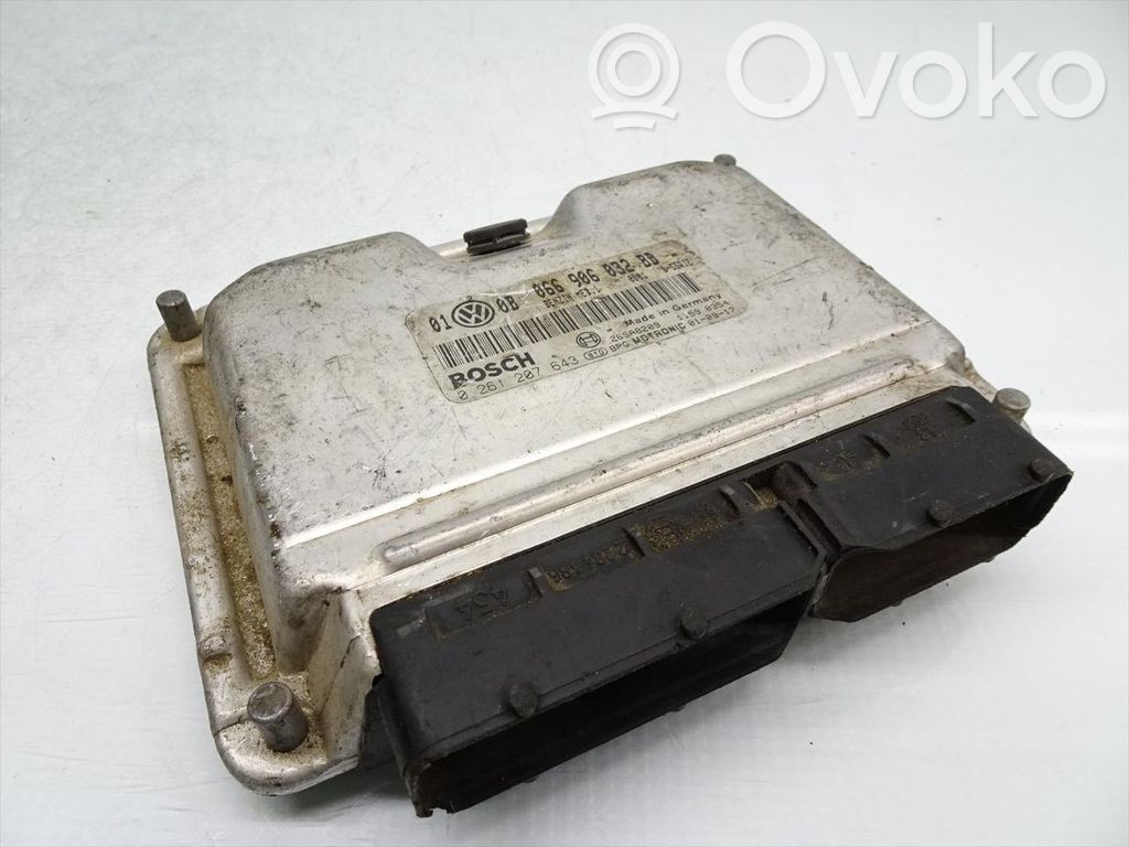 Volkswagen PASSAT B5.5 Sterownik / Moduł ECU