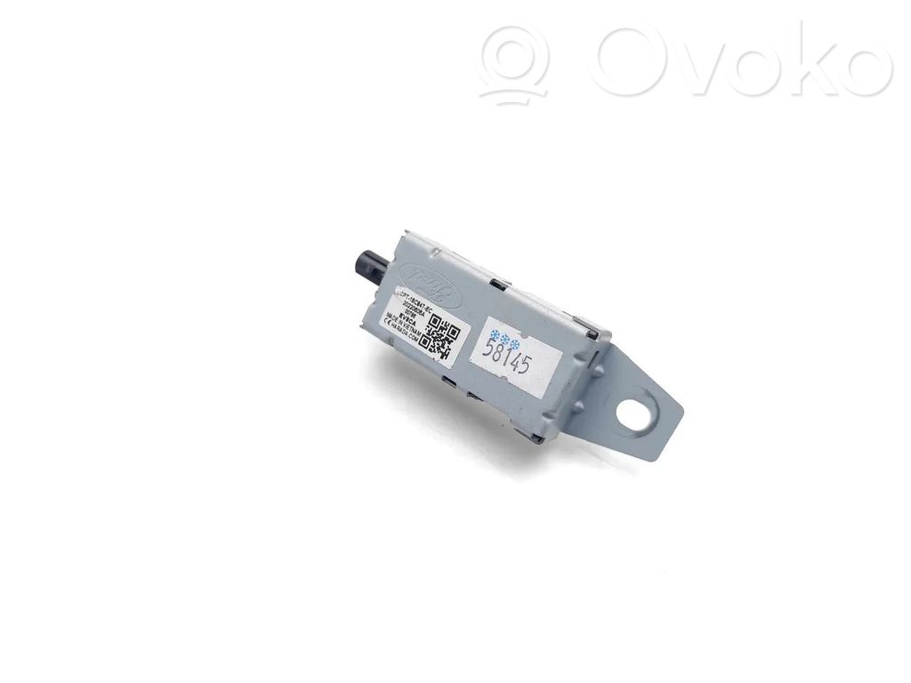 Ford Puma Antenos stiprintuvas 