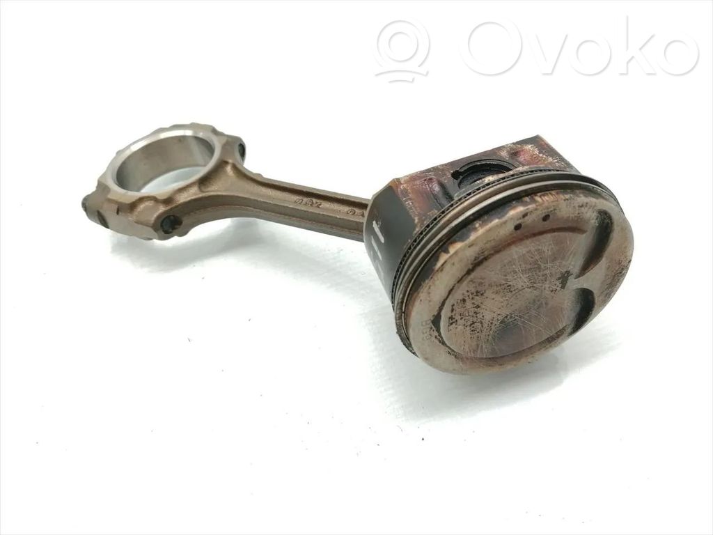 Piston with connecting rod