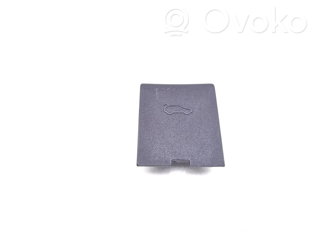 Audi A5 8T 8F Panel awaryjnego otwierania zamka bagażnika 