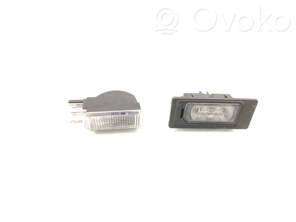 Audi A4 S4 B8 8K Lampă număr 