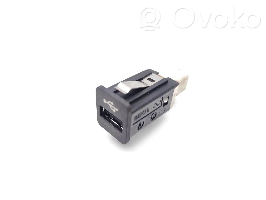 USB jungtis   9167196