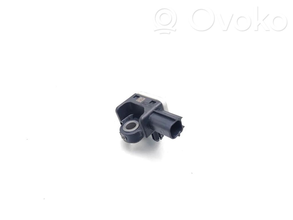 Airbagsensor Crashsensor Drucksensor   CM5T14B006AA