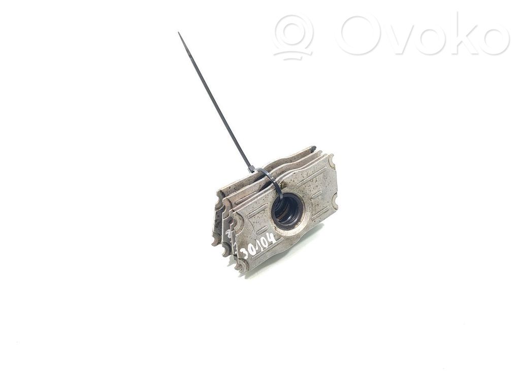 Uchwyt / Mocowania wtryskiwacza
