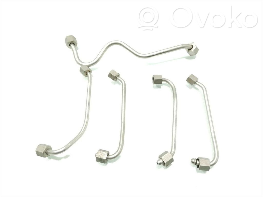 Tuyau d'alimentation d'injecteur de carburant