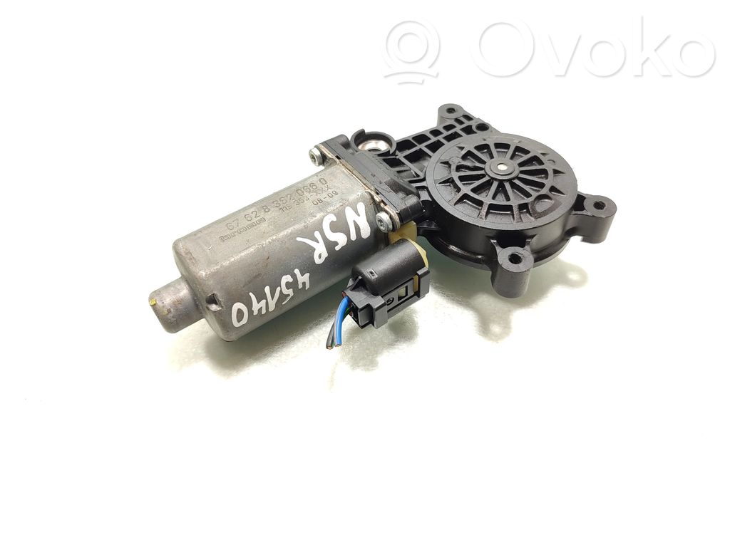 Land Rover Range Rover L322 Rear door window regulator motor 