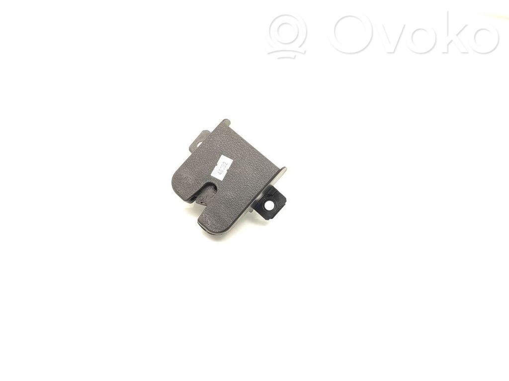 Volkswagen Golf IV Serrure de loquet coffre
