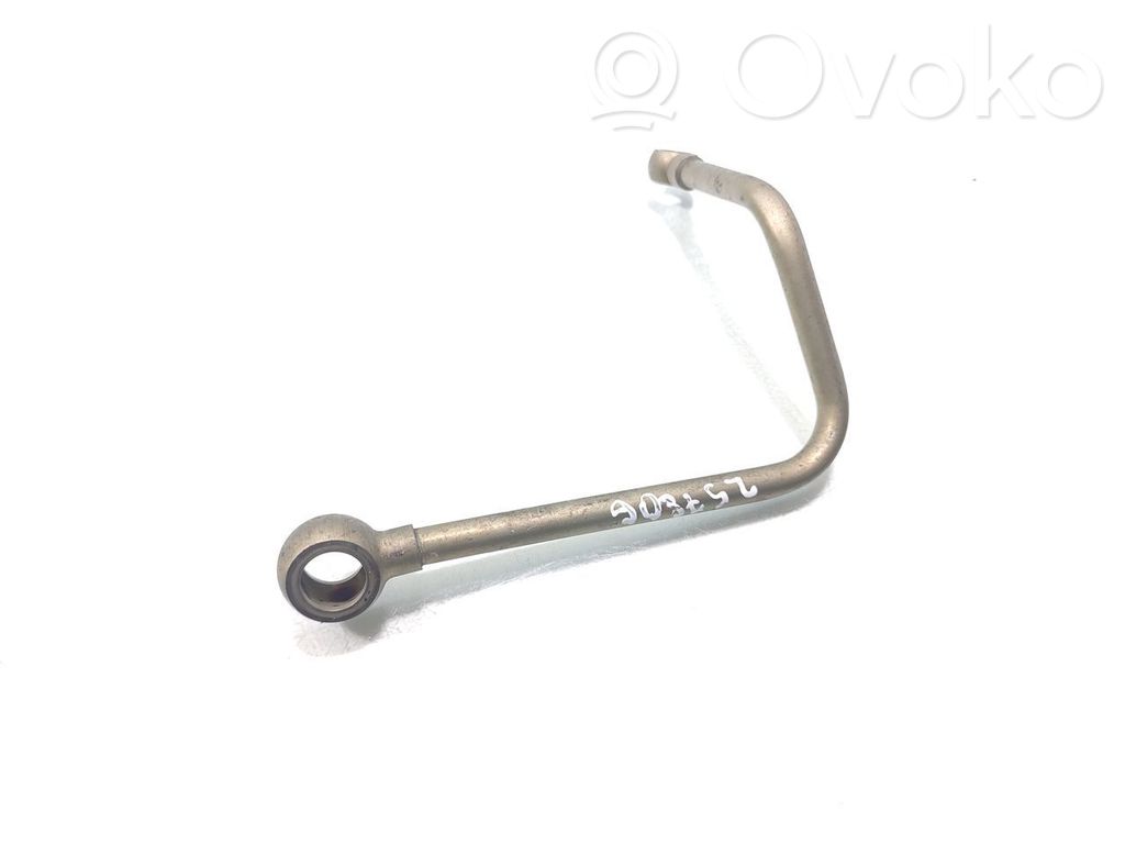 Volvo V40 Manguera/tubo de aceite del turbocompresor turbo