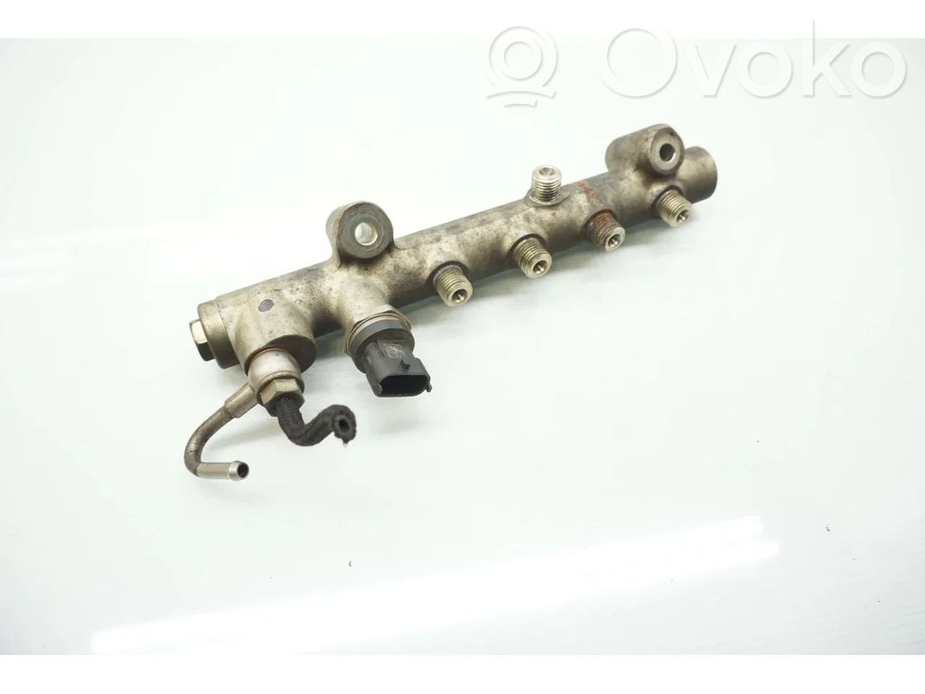 Opel Signum Polttoainepääputki 