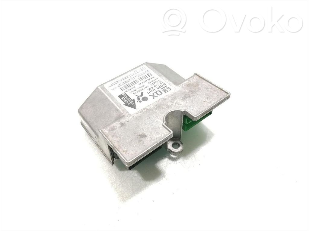 Opel Zafira B Unitate/modul de comandă airbaguri 