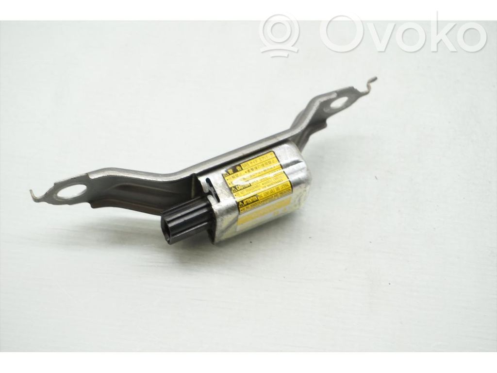 Toyota Prius (XW20) Senzor impact/declanșare airbag 