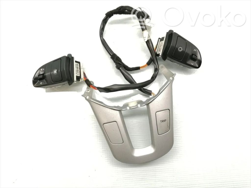 KIA Ceed Steering wheel buttons/switches 