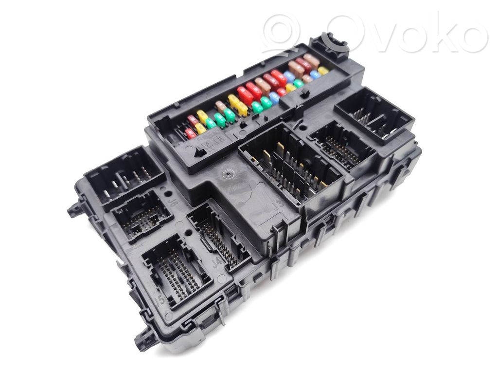 Ford Mondeo MK V Module de fusibles 