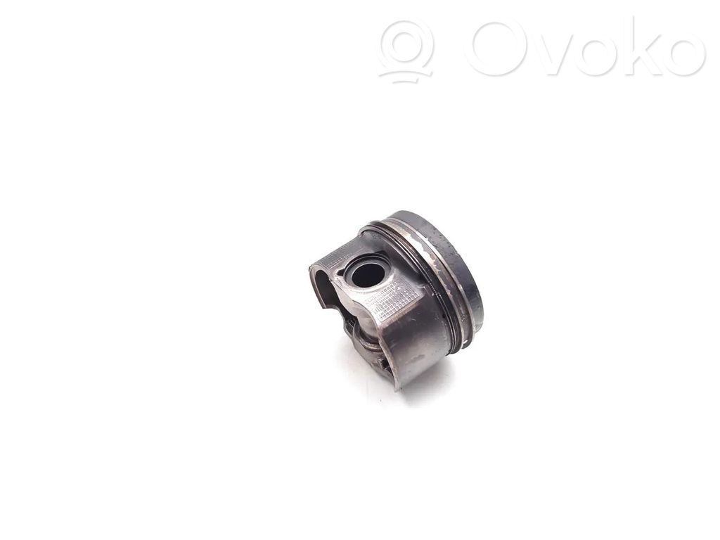 Mazda 3 III Piston 