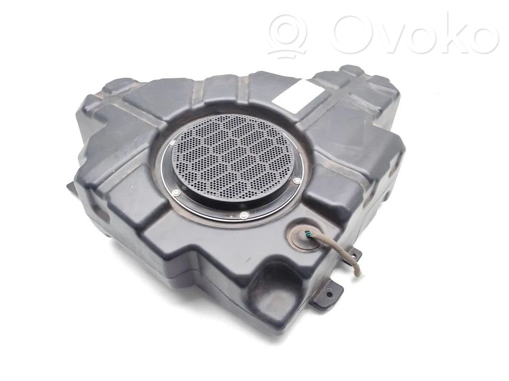 Jeep Grand Cherokee Subwoofer speaker 