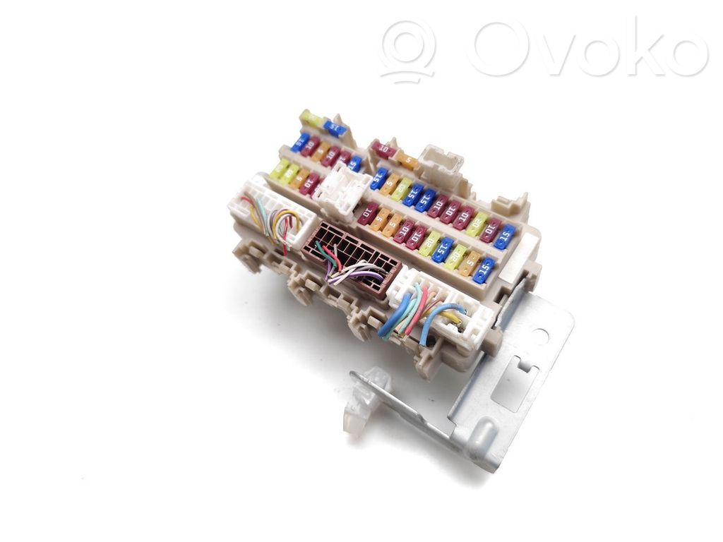 Nissan X-Trail T32 Module de fusibles