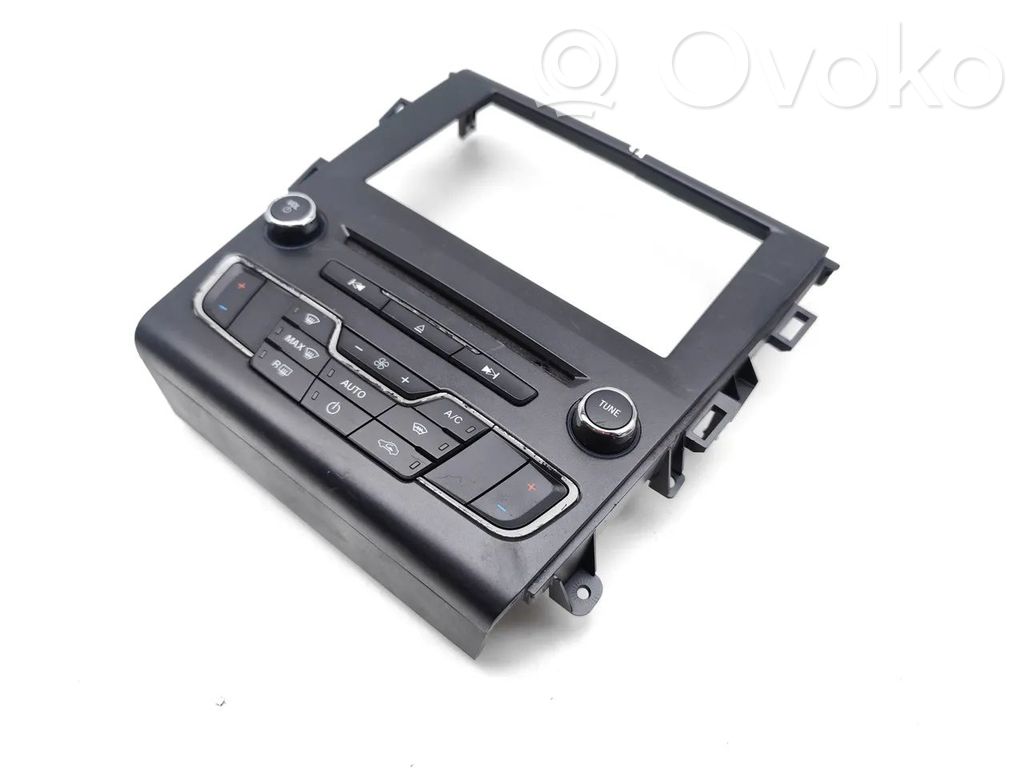 Ford Mondeo MK V Climate control unit 