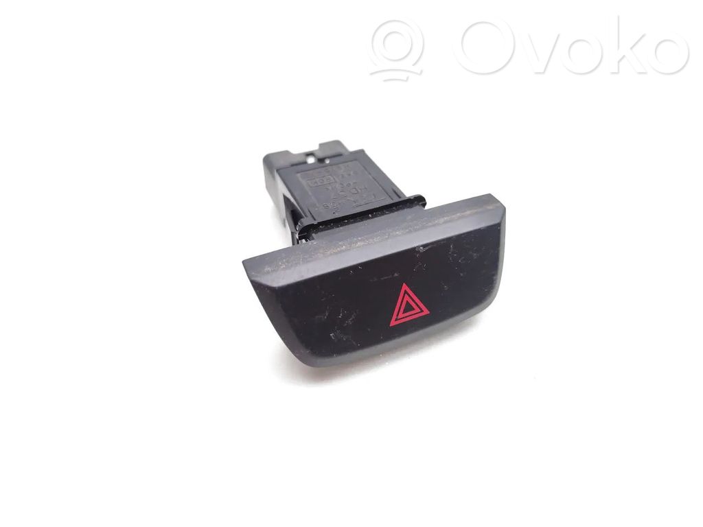 Isuzu D-Max Hazard light switch 