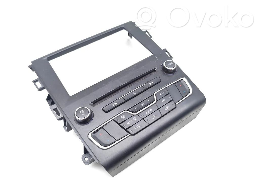 Ford Mondeo MK V Climate control unit 