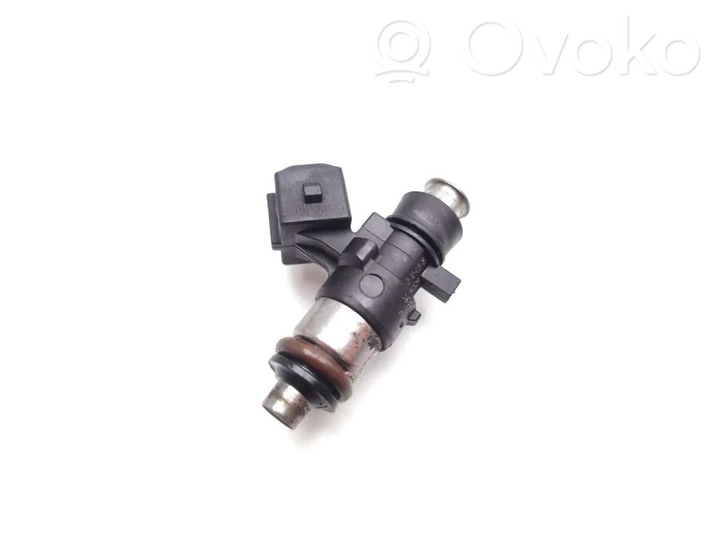 Alfa Romeo Mito Fuel injector 
