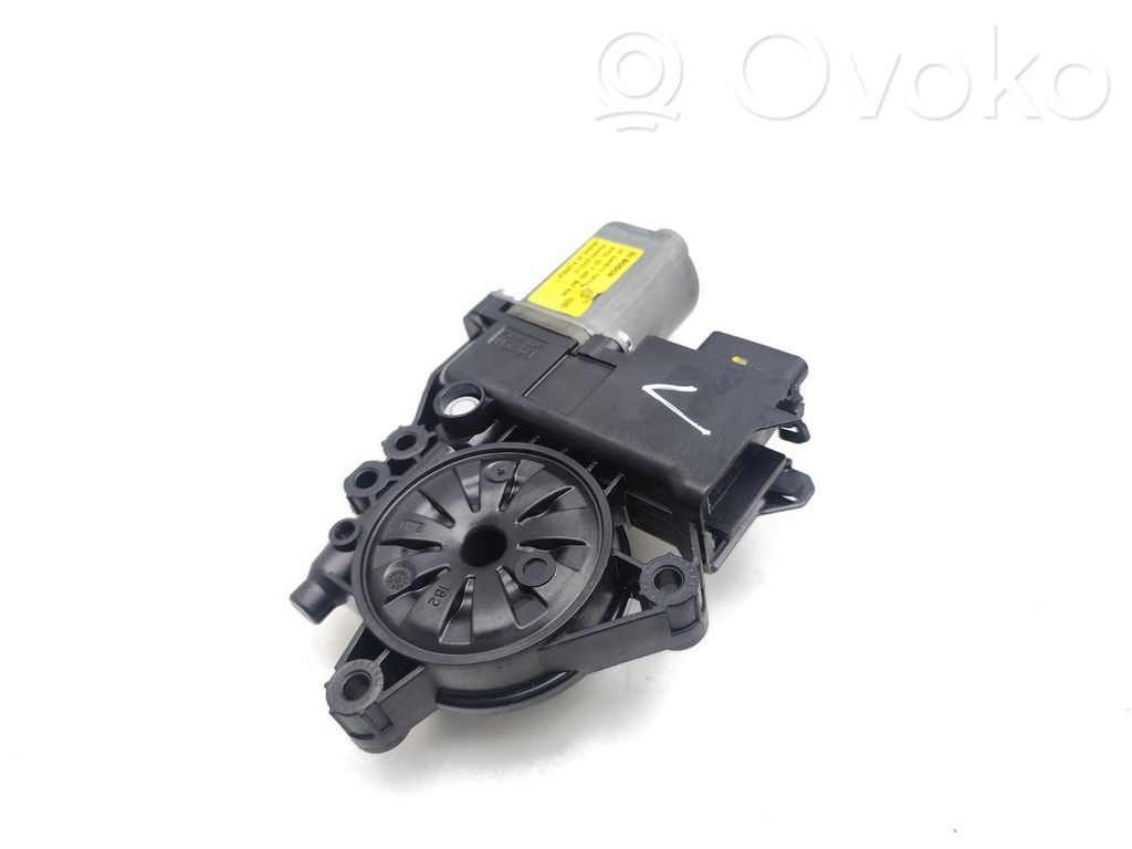 Hyundai i40 Moteur de lève-vitre de porte avant 