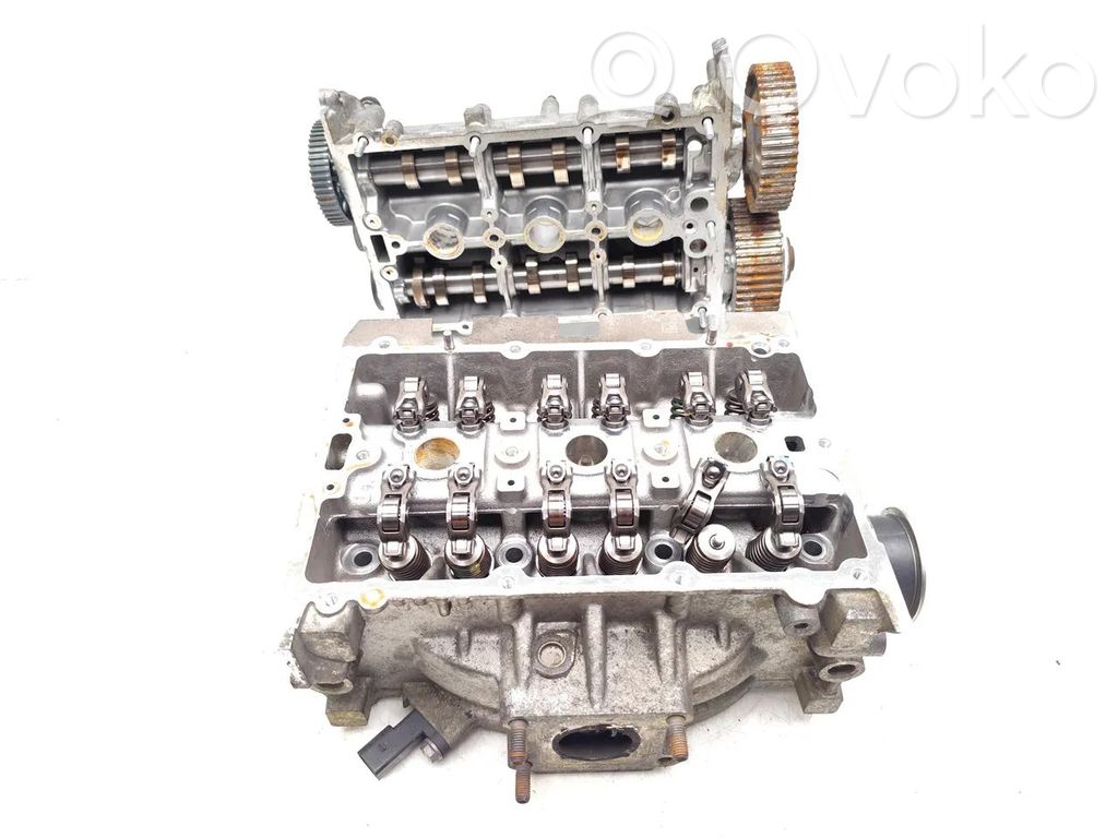 Volkswagen Polo V 6R Engine head 