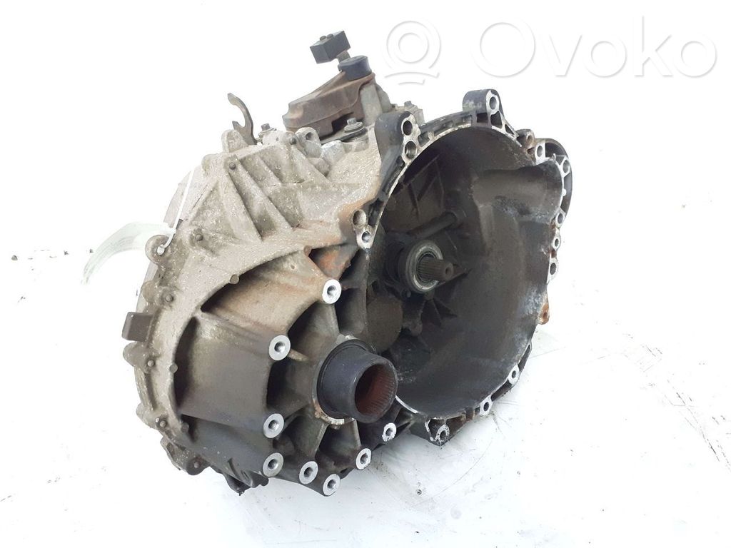 Land Rover Freelander 2 - LR2 Cutie viteze manuală cu 6 trepte 