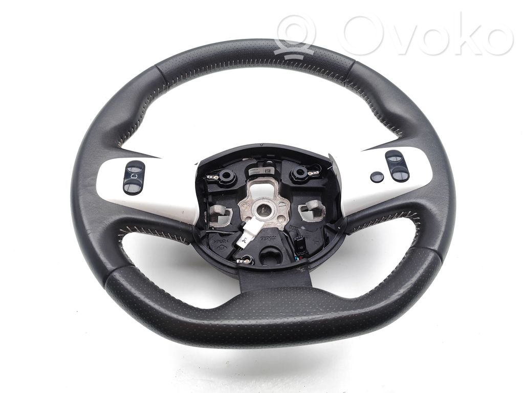 Renault Twingo III Ohjauspyörä 