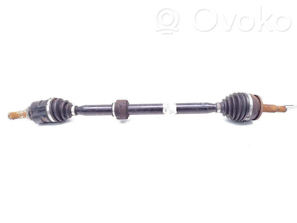 Toyota Auris E180 Eje de transmisión delantero 