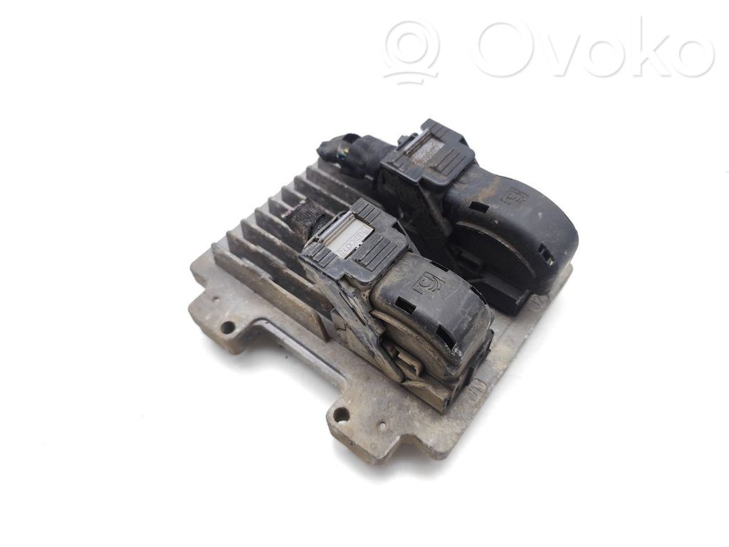 Opel Corsa C Moottorin ohjainlaite/moduuli