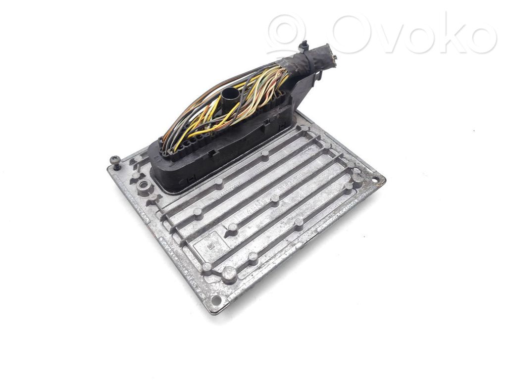 Unidad de control/módulo del motor   30743219,122185001,30743219AA