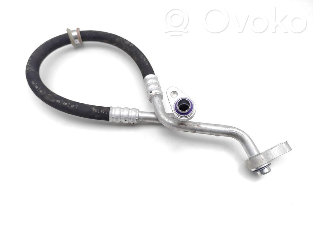 Mercedes-Benz EQA Ilmastointilaitteen putki (A/C) 