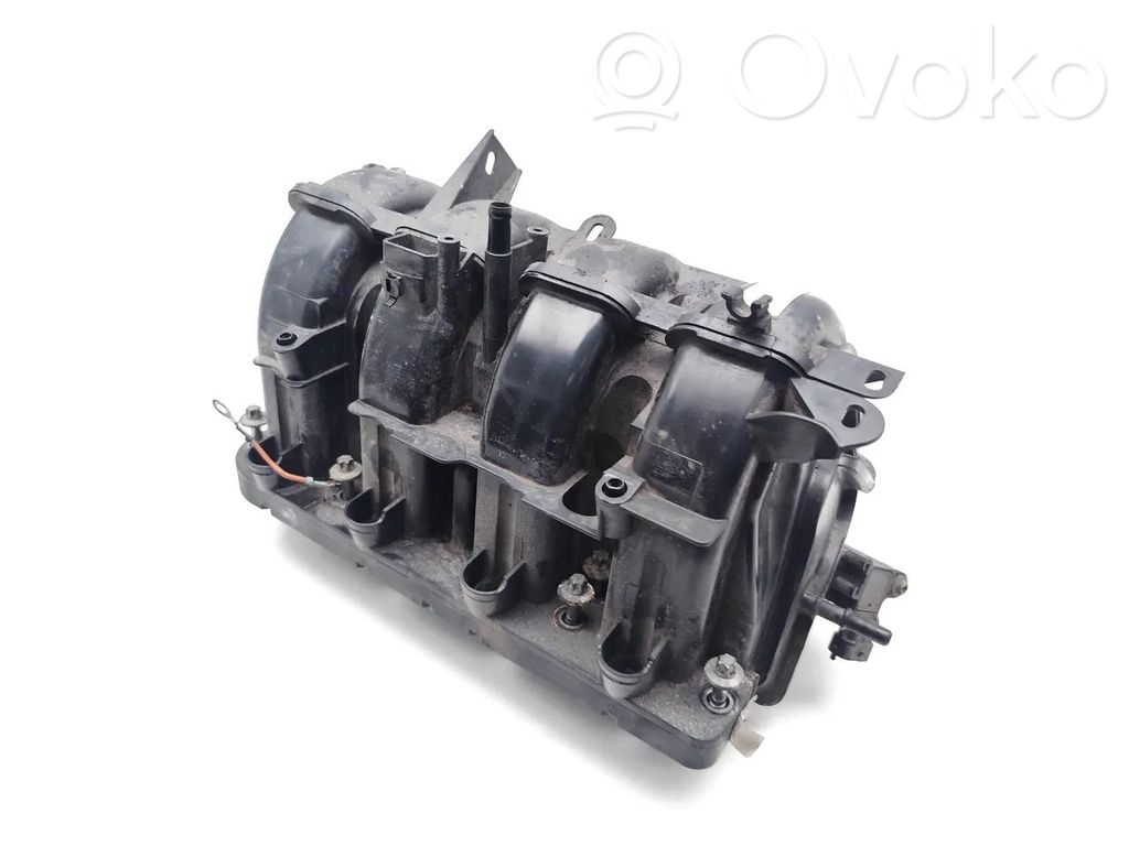 Intake manifold   55584978,1102613S01