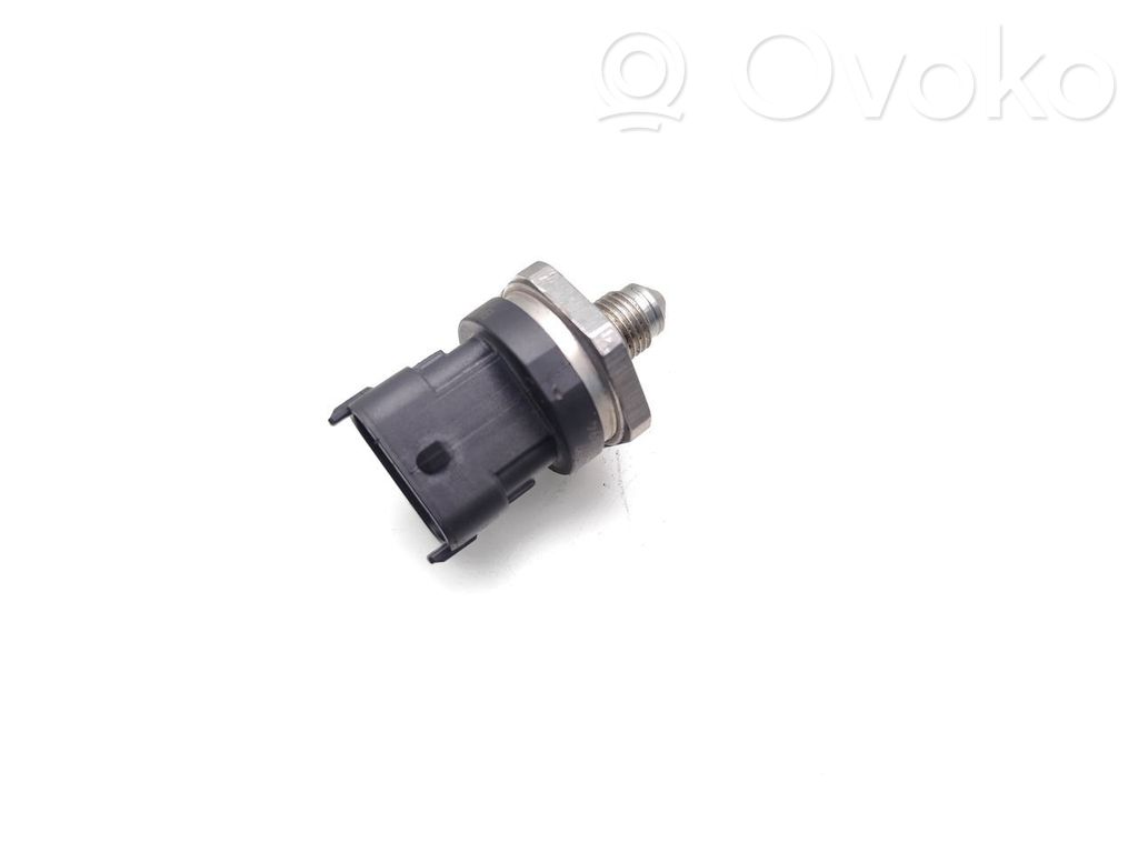 Ford C-MAX II Capteur de pression de carburant 