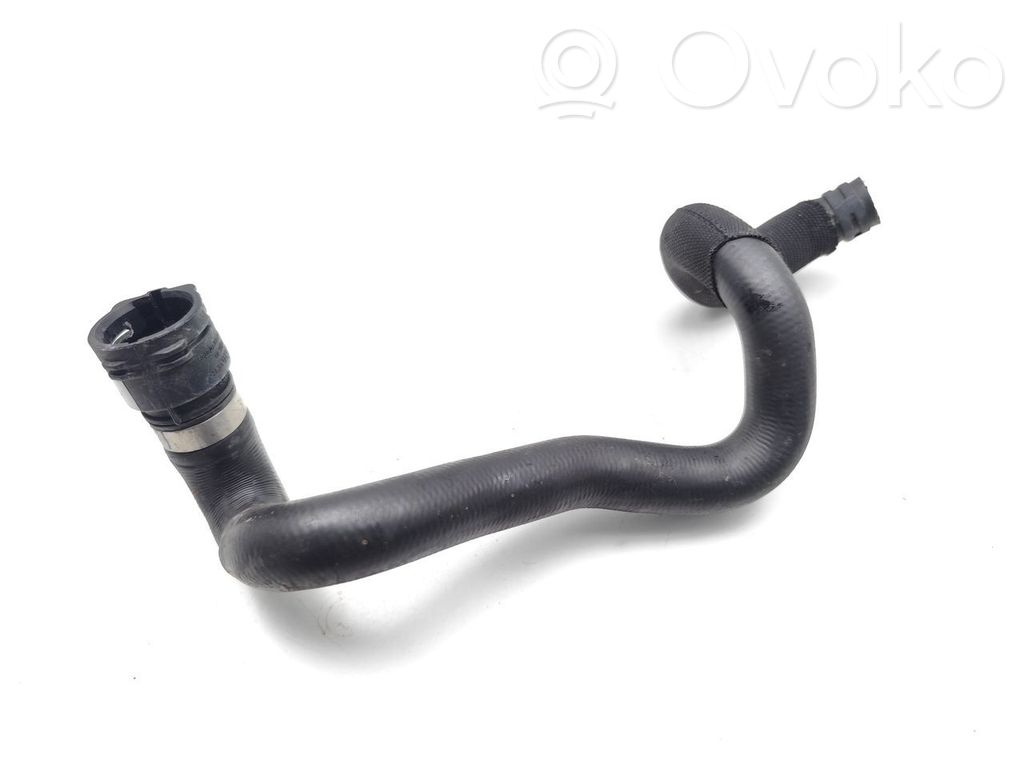 Mercedes-Benz C W205 Conductă/furtun lichid de răcire motor