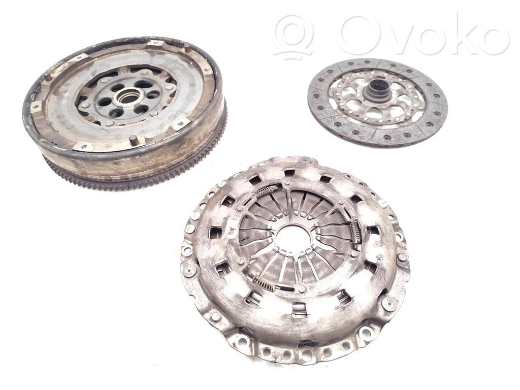 Clutch set kit   7560876