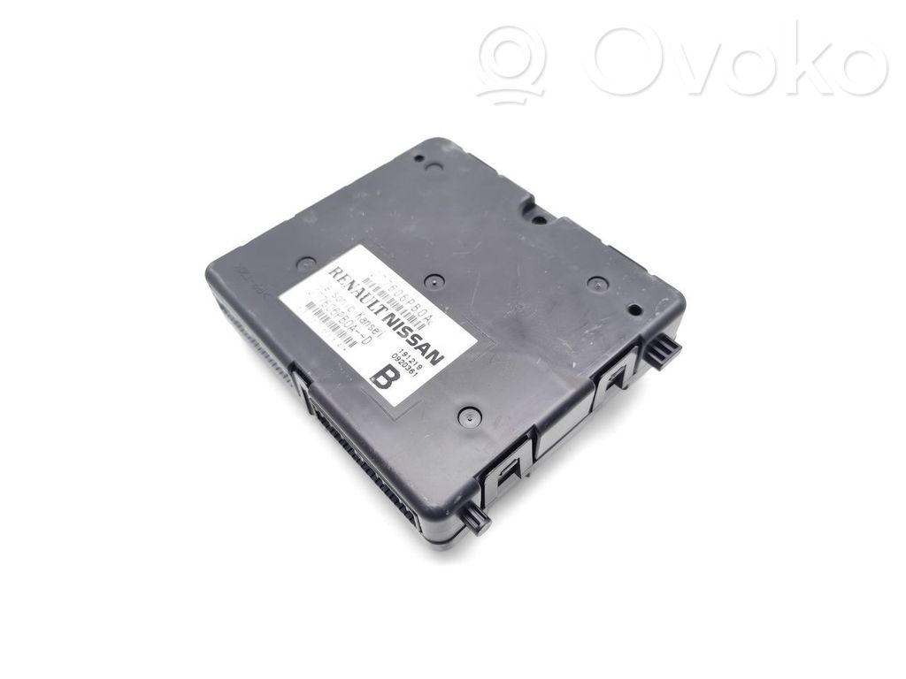 Nissan Juke II F16 Modul confort 
