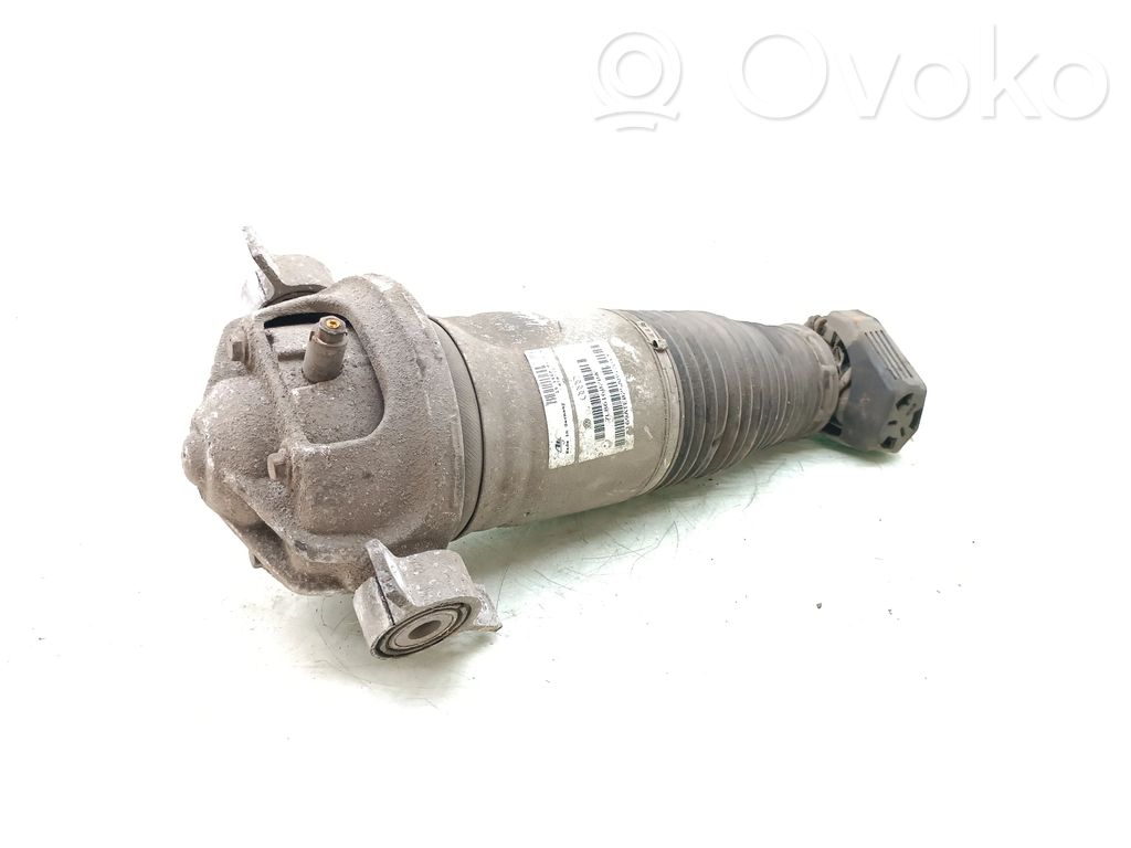Audi Q7 4L Amortiguador/suspensión neumática 