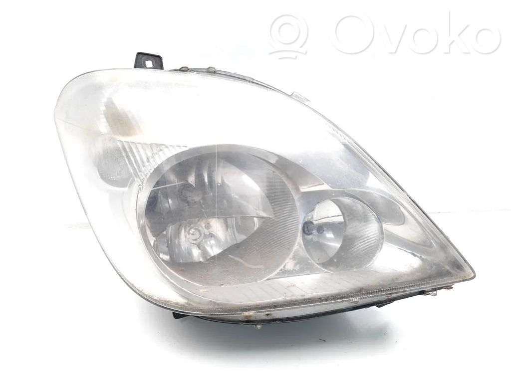 Mercedes-Benz Sprinter W906 Lampa przednia 