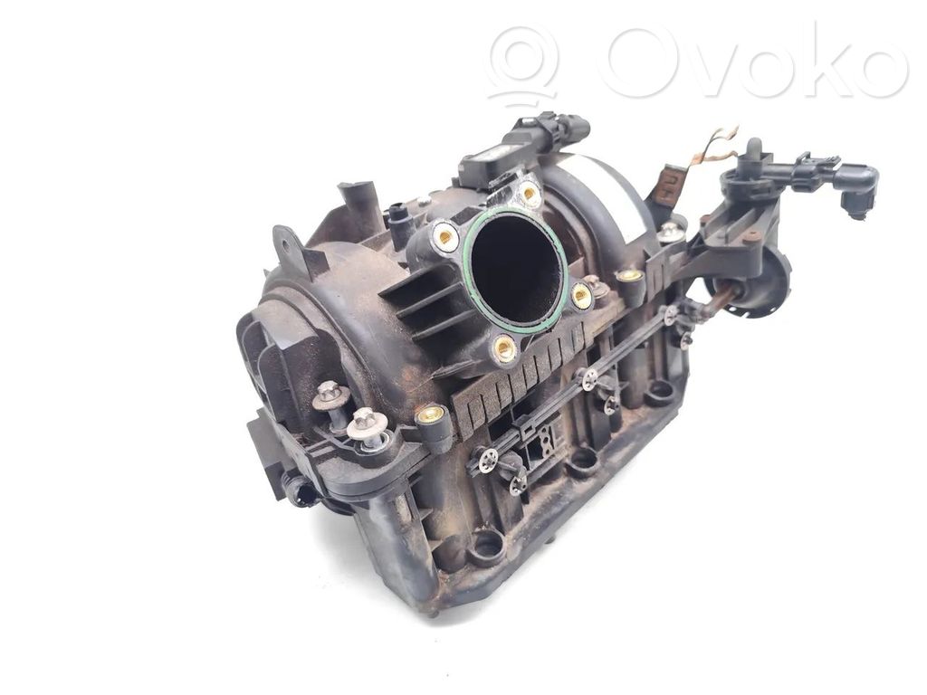 Opel Corsa D Colector de admisión 