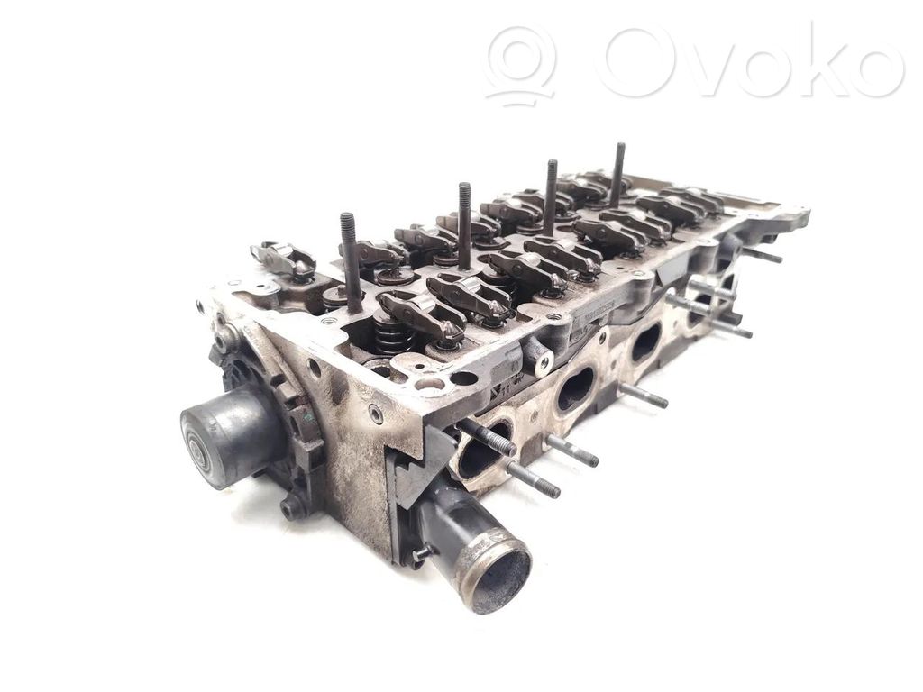 Opel Astra J Engine head 