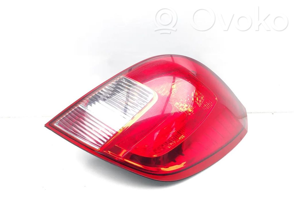 Rear/tail lights