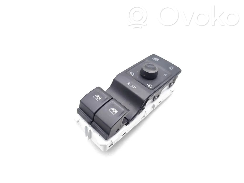Cupra Born Electric window control switch 