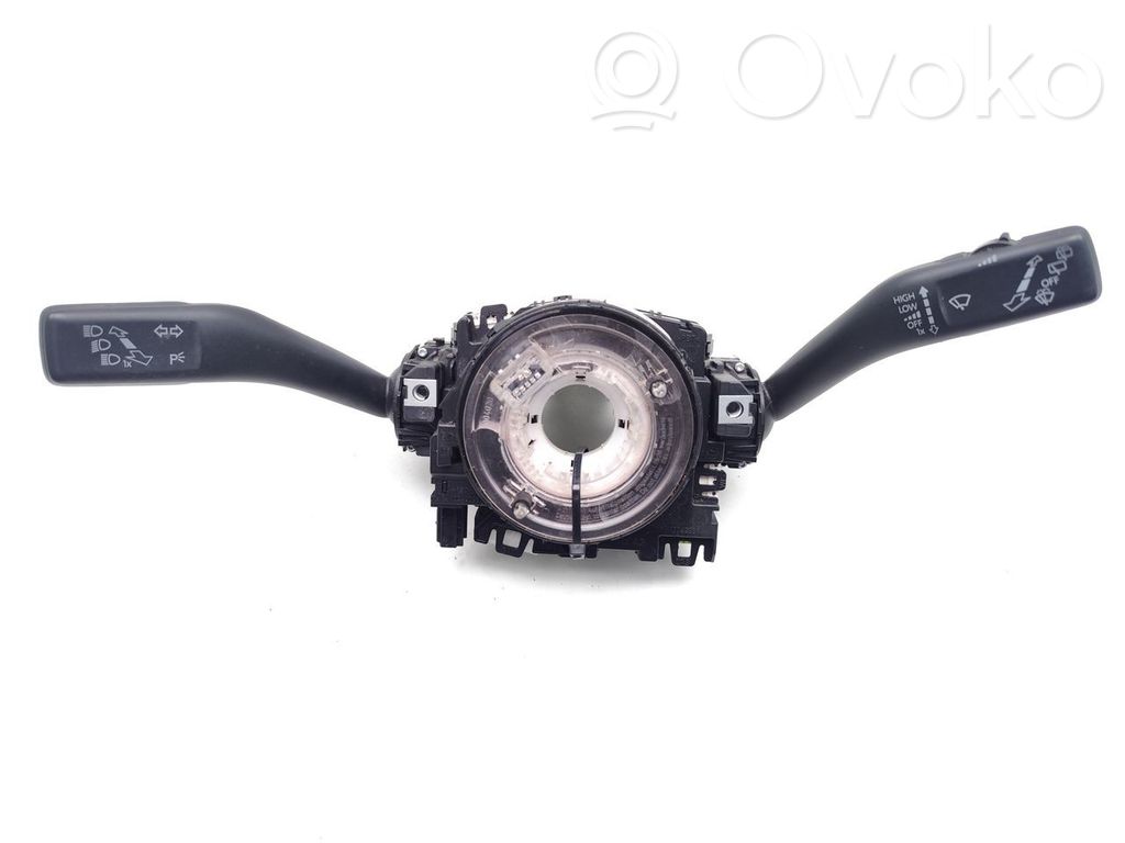 Volkswagen Caddy Interruptor/palanca de limpiador de luz de giro 