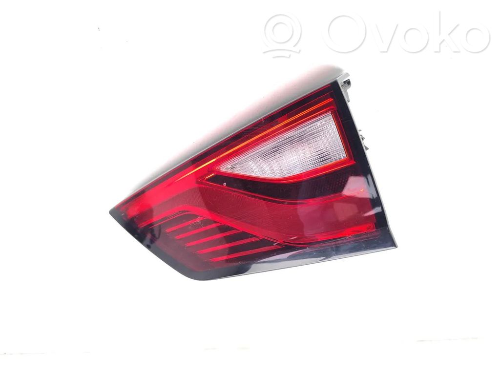 MG ZS Lampy tylnej klapy bagażnika 